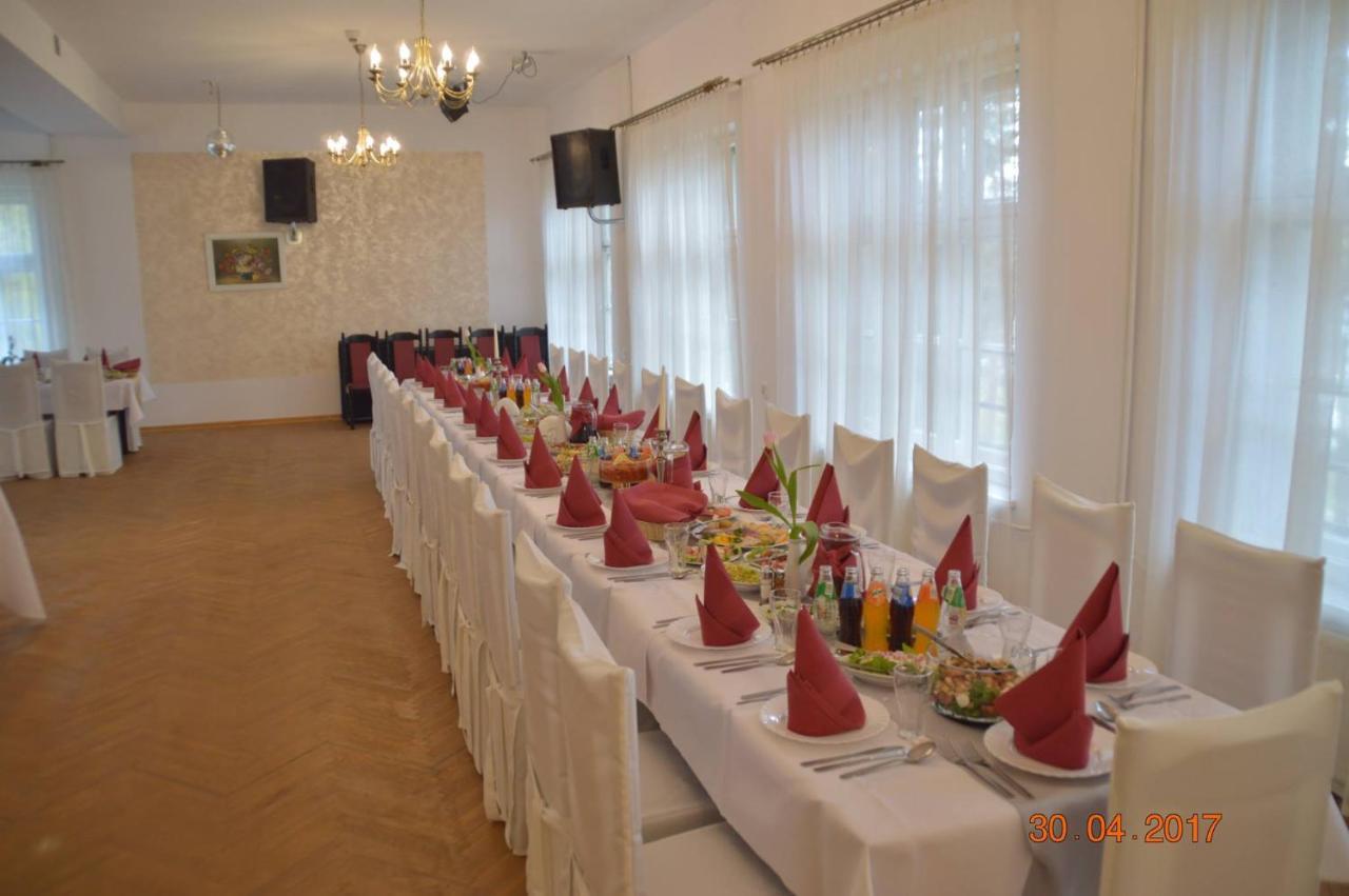 Zajazd Turystyczny Hetman Augustów Esterno foto