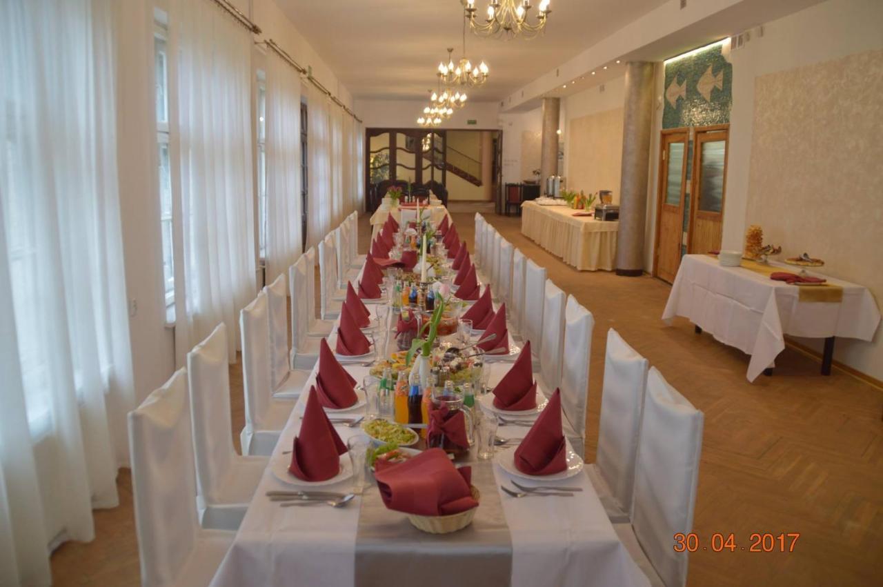 Zajazd Turystyczny Hetman Augustów Esterno foto